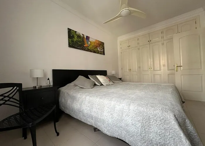 Balcon Del Mar- Pool View